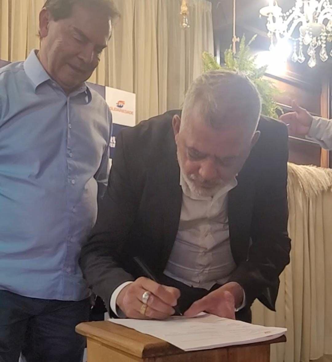 Vice de Ribeirão Pires se filia ao partido e se lança pré-candidato a deputado