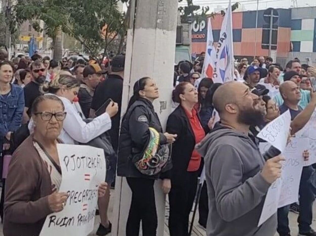 Paço de SBC se diz surpreso com protesto de servidores da Saúde pois mantinha negociação. Foto: Gislayne Jacinto