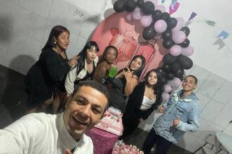 Amigos prestam homenagem à jovem que tece a vida tirada elo namorado em São Bernardo