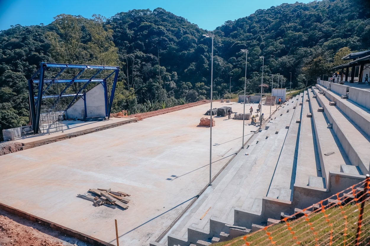 Novos apartamentos integram programas de urbanização de assentamentos precários da cidade, que levam desenvolvimento a bairros afastados do centro