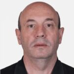 Vídeo mostra professor de São Caetano sendo abordado por dupla no Ipiranga