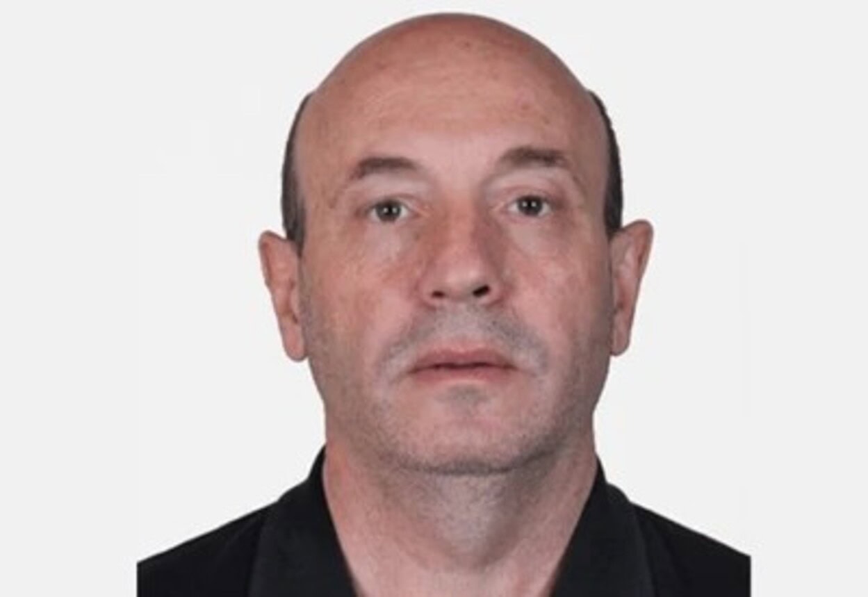 Vídeo mostra professor de São Caetano sendo abordado por dupla no Ipiranga