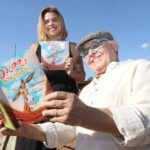 Jornalista Miriam lança livro infantil com ilustrações de Fernandes, um artista premiado