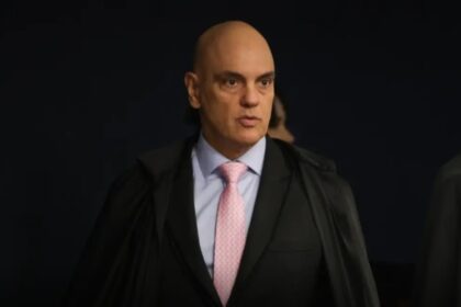 Alexandre de Moraes vota para condenar Bolsonaro e mais 7 por tentativa de golpe de Estado