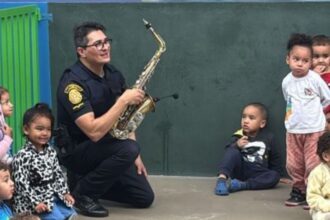 GCM de São Bernardo inspira crianças com música e fortalece vínculo com a comunidade escolar