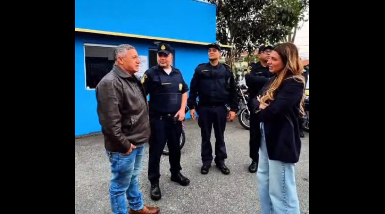 Proprietário havia comprado o veículo há 15 dias e não tinha seguro: "bateu o desespero", relatou