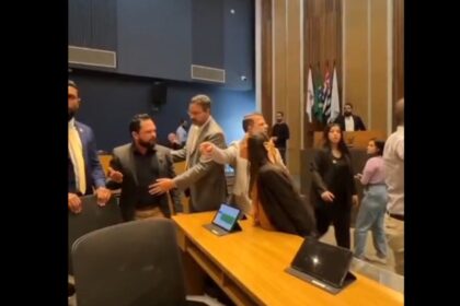 Bolsonarista e petista batem boca em sessão da Câmara de São Bernardo