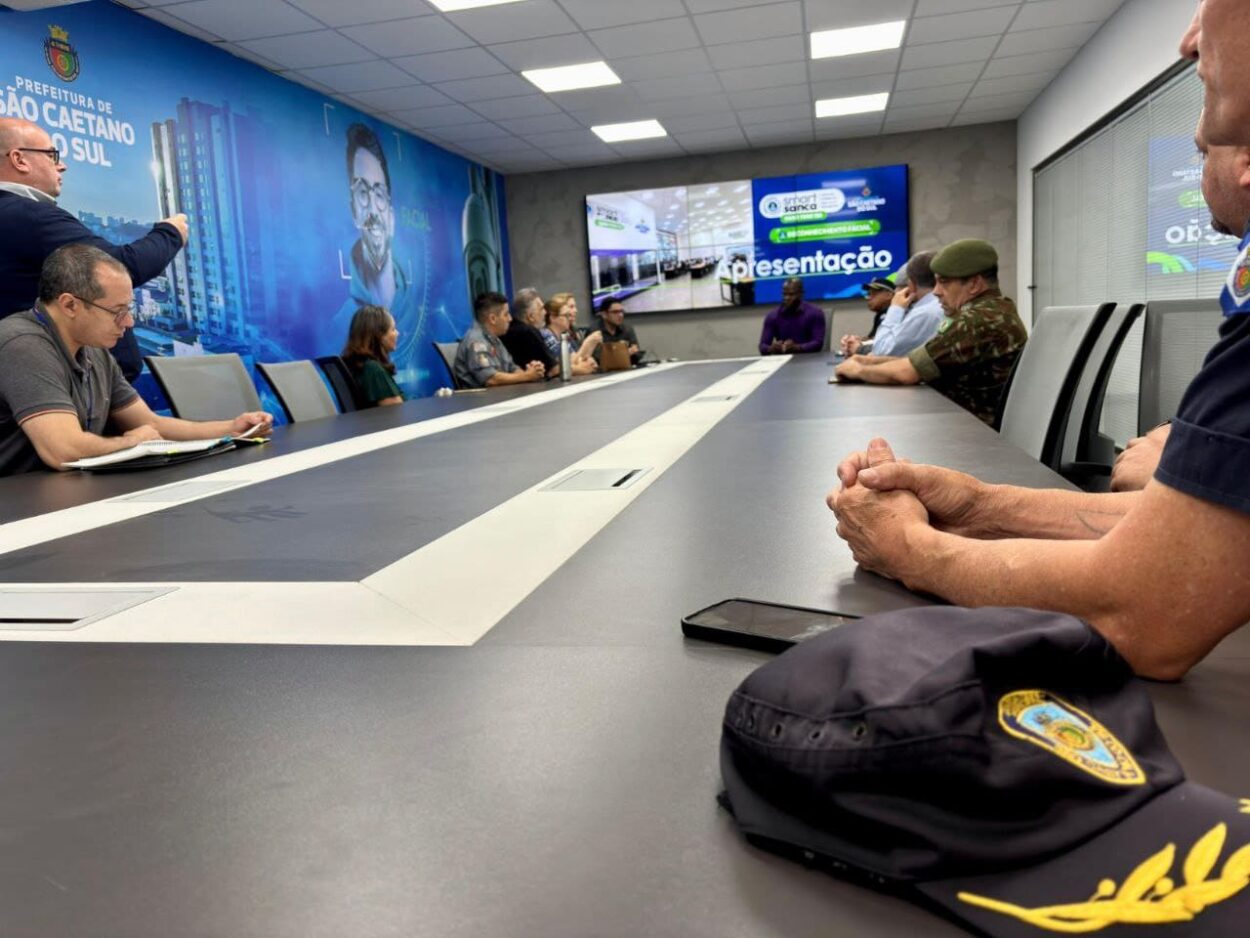 Reunião do Conselho de Segurança destaca marco histórico de São Caetano completar 30 dias sem roubo de veículos