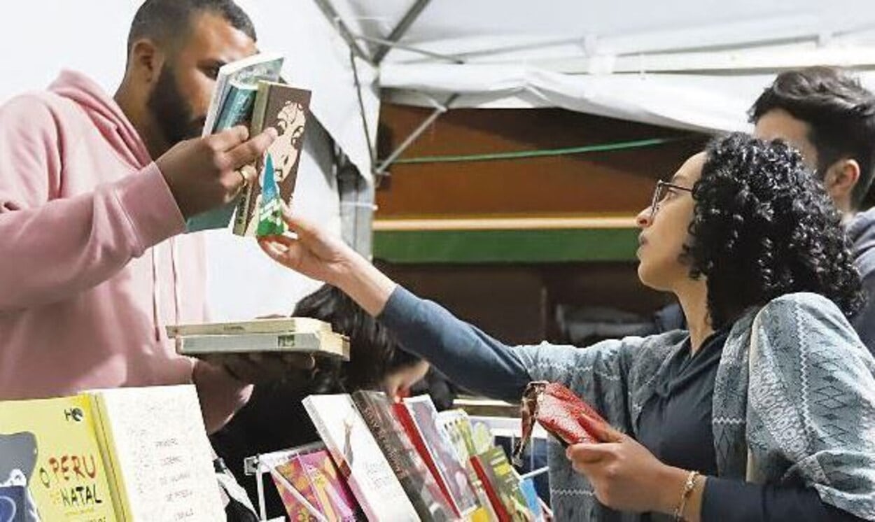 Feira Literária de Ribeirão Pires traz lançamentos de autores independentes em cafeterias do centro da cidade