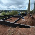 Reforma do Mirante Santo Antônio avança com montagem de vigas metálicas e muro de contenção