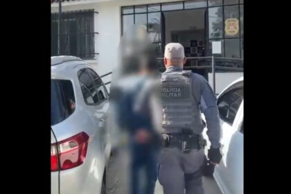 Polícia Militar apreende motocicleta e recupera celular roubado em São Bernardo