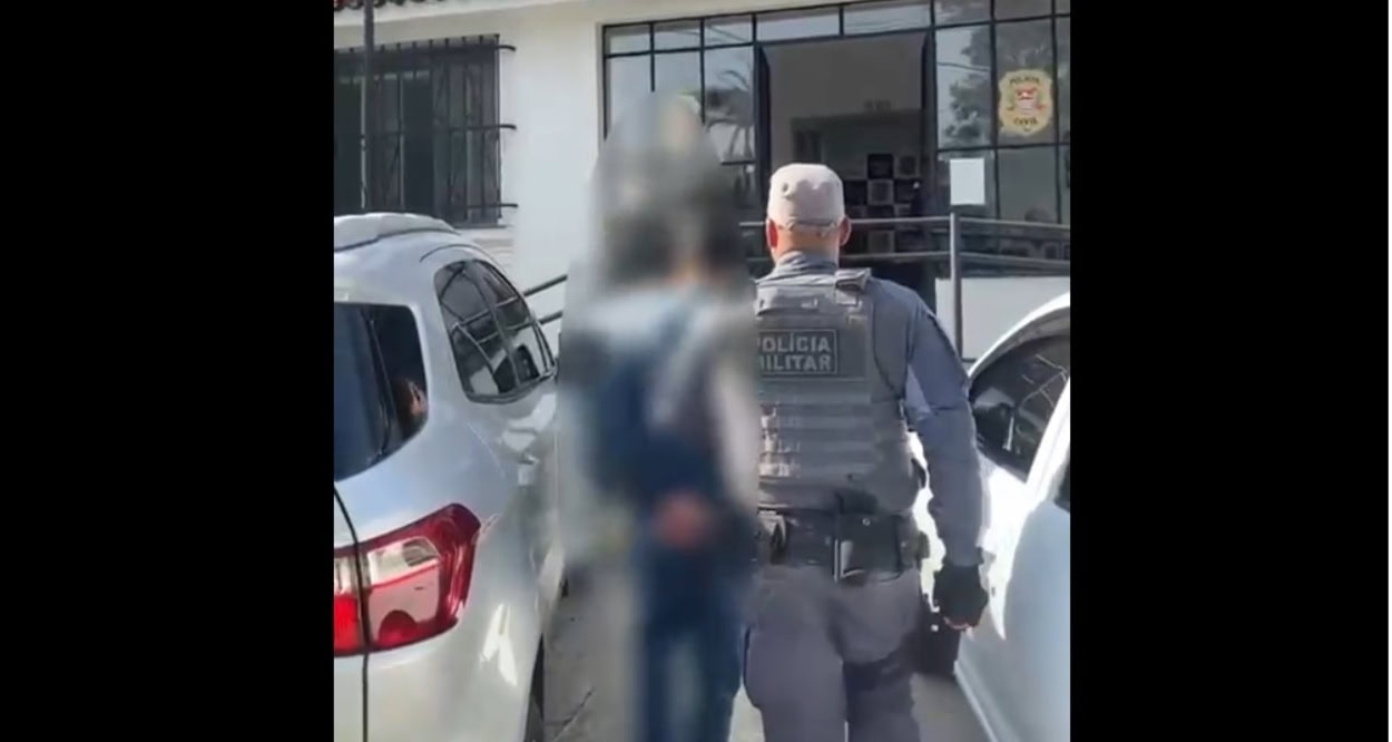 Polícia Militar apreende motocicleta e recupera celular roubado em São Bernardo