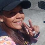 Francielle Ferreira Caldas, de 34 anos, foi atingida por dois veículos no momento em que empurrava sua moto na rodovia