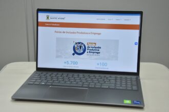 Feirão de emprego de Santo André termina na sexta com 5 mil vagas e oportunidades para pessoas com deficiência