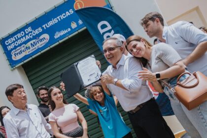 Arthur Nascimento toma posse como Prefeito Mirim em cerimônia na Cidade da Criança