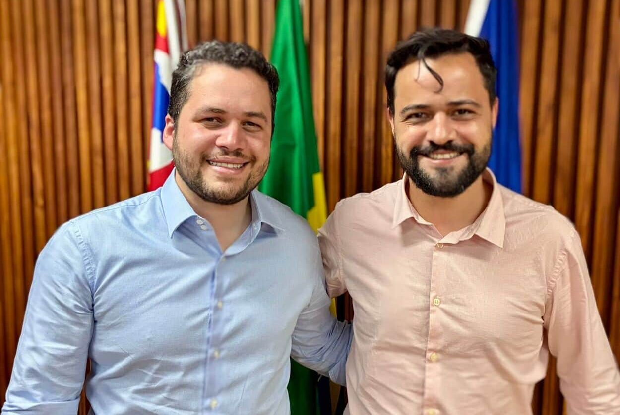 Nomeado pelo prefeito Gilvan, novo secretário de Comunicação de Santo André, Fernando Trindade, assume e traça rota digital.