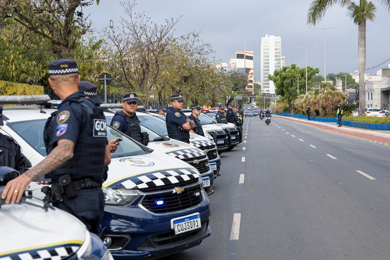 Equipes realizaram 456 abordagens a pessoas, 353 vistorias em veículos, 69 autuações, 23 apreensões de veículos e 54 bloqueios