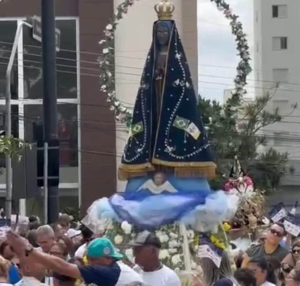 Caminho da Fé: 5 fiéis e 300 cavalos marcam a 21ª Cavalgada de Nossa Senhora em São Caetano