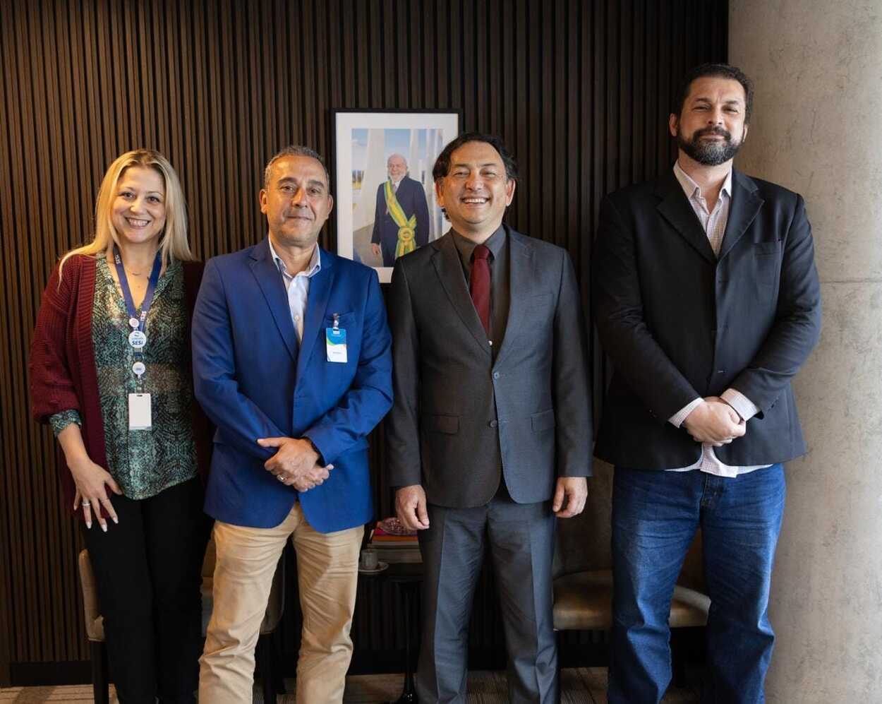 Guto Volpi liderou encontros com representantes do Sesi, da Frente Nacional de Prefeitas e Prefeitos e do Ministério do Trabalho