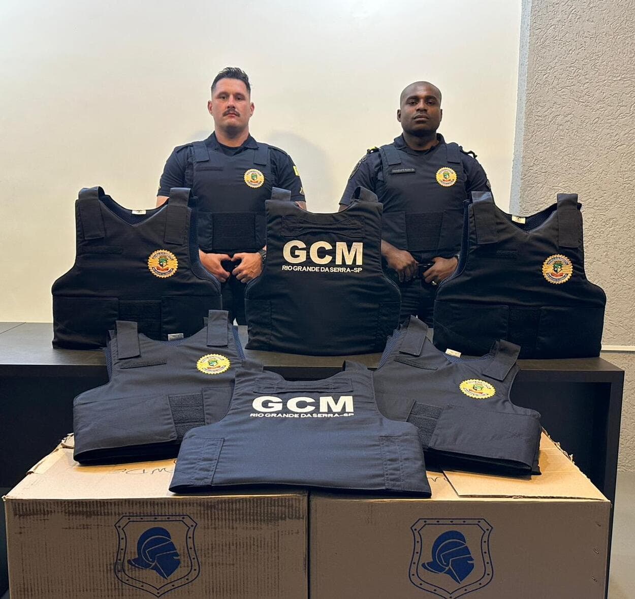 Guarda Civil Municipal de Rio Grande da Serra recebe novos coletes balísticos