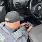 Motorista é preso em flagrante na Rodovia Anchieta com pistola 9mm