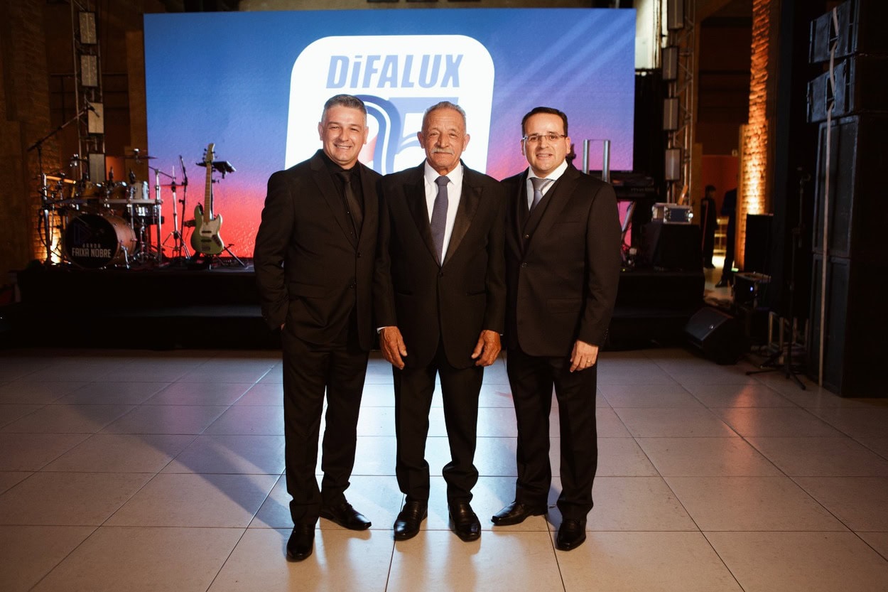Referência em transporte no ABC, Difalux comemora 25 anos e projeta ampliação de negócios