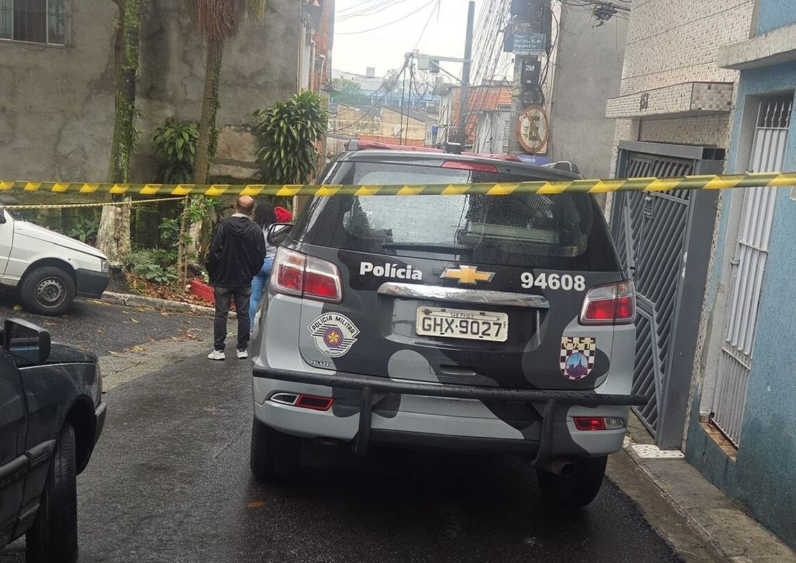 Homem mantém criança e companheira reféns em Diadema