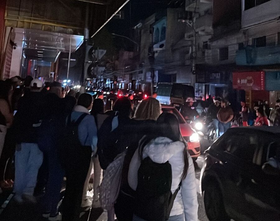 Vila São Pedro, em São Bernardo, fica sem energia elétrica na noite desta quinta