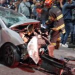 Motorista bate em poste e três pessoas ficam feridas em Diadema