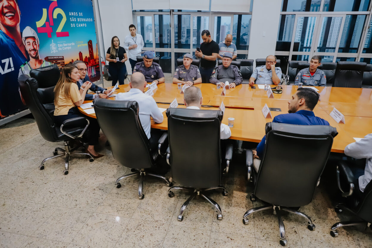Prefeitura de São Bernardo e PM firmam parceria em benefício da saúde dos agentes de segurança