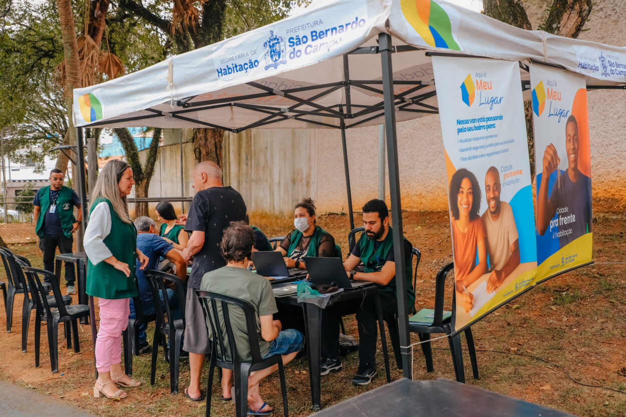 Com unidade itinerante, Caravana da Regularização Fundiária mobiliza ação no Parque São Bernardo