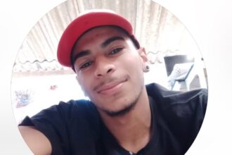 Apurações preliminares indicam que o condutor da primeira moto, de 25 anos, conhecido nas redes sociais como Luh Neres, teria perdido o controle do veículo e colidido contra o ônibus.