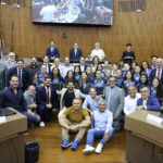 Câmara de Santo André une legislação e celebração: aprova projetos-chave e homenageia 133 anos de história em sessão festiva