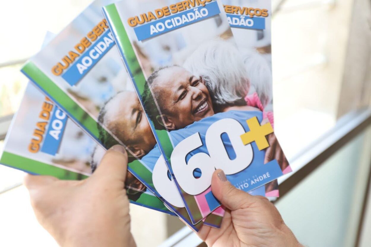 Santo André promove Semana do Idoso e lança cartilha inédita para população 60+