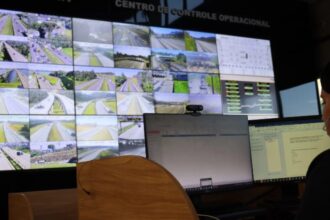 Interdição de faixas e acostamento no Km 81 causa trânsito lento do Km 85 ao 81, alerta a concessionária SPMar