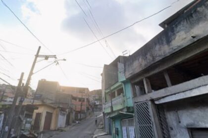 Após praticar feminicídio, homem  tirou a própria vida no bairro Sítio dos Viana; filho do casal prestou depoimento e perícia foi acionada