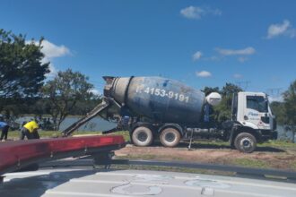 Em São Bernardo, GCM Ambiental impede construção irregular às margens da Represa Billings