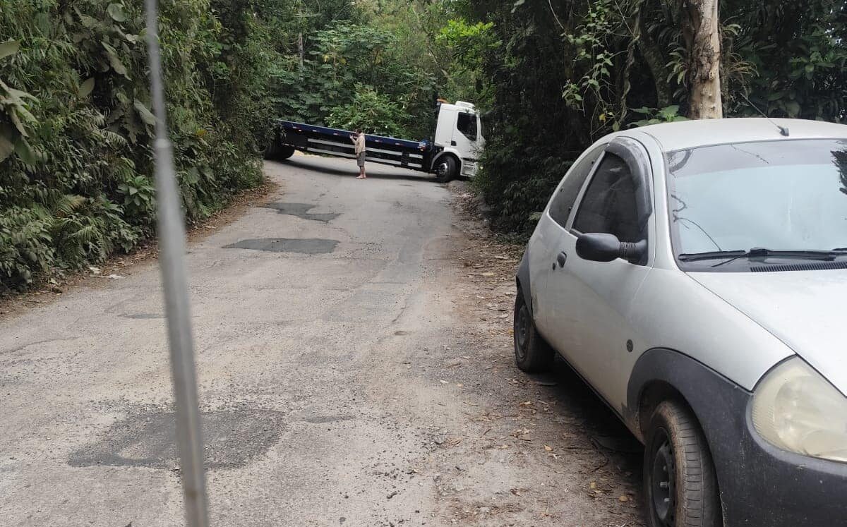 Prefeitura de Santo André afirma que resolverá perigo na Rua Leão Marinho após série de acidentes