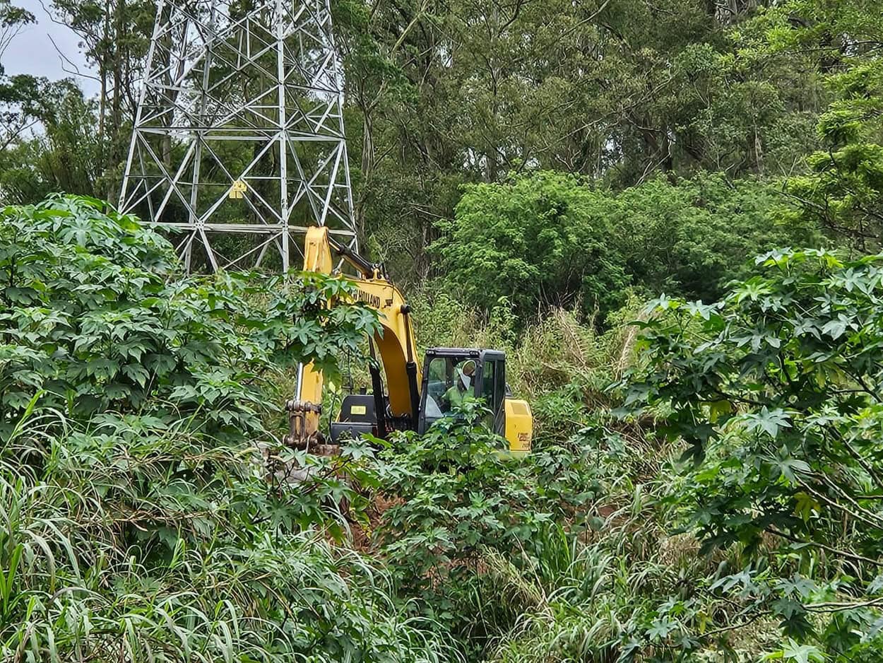 Ribeirão Pires inicia desassoreamento do córrego da Vila Belmiro