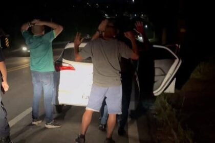 Trio é preso em plagrante após tentativa de homicídio por suposta vingança em Ribeirão Pires