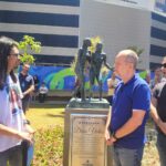 Duas Vidas': Homenagem em Bronze a Isabelli e Isabela Vira Símbolo por conscientização em S.Caetano