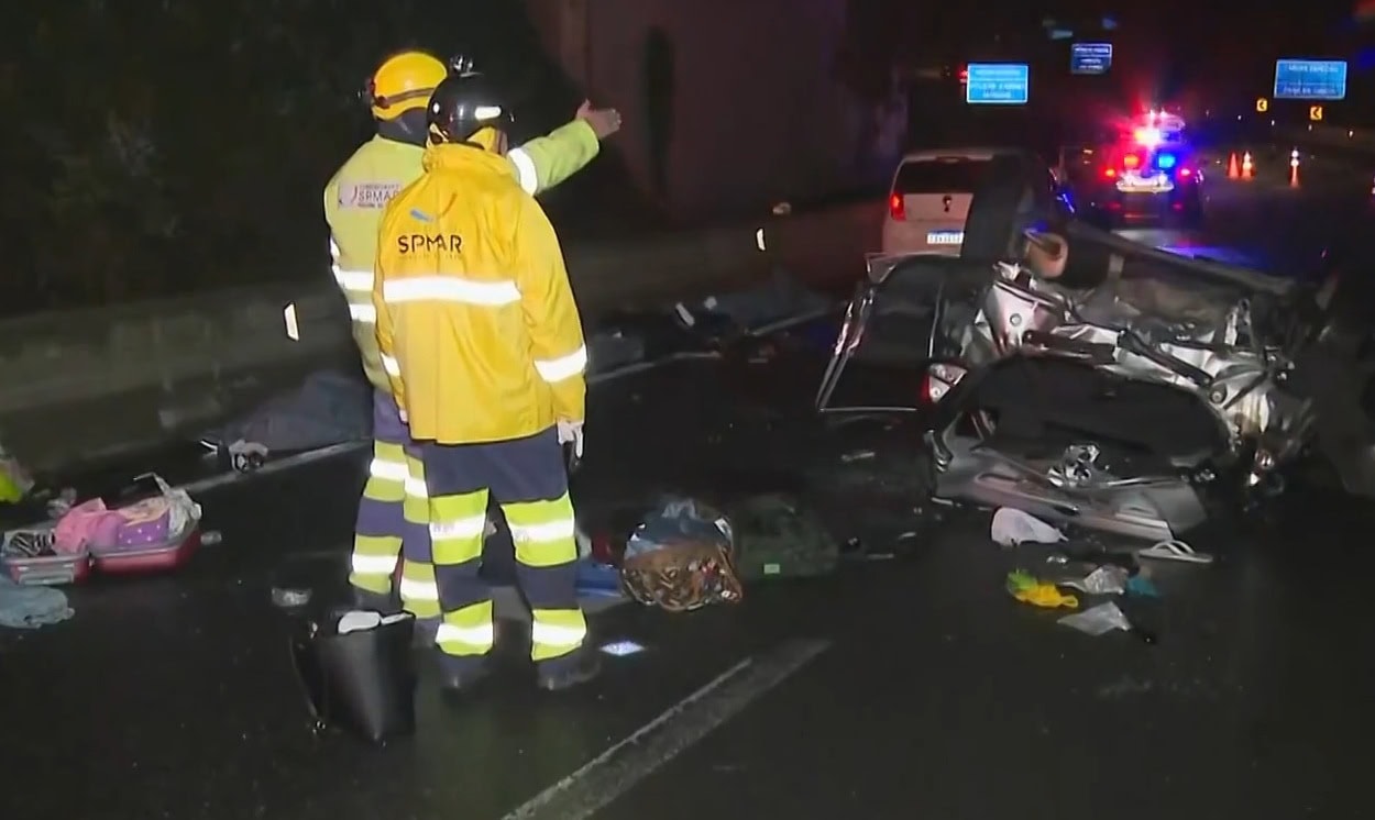 Veículo despenca de viaduto no Rodoanel e quatro jovens perdem a vida em São Bernardo  