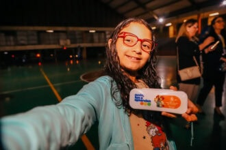 Programa Ouvir, Ler e Aprender entrega mais 477 óculos para estudantes de São Bernardo