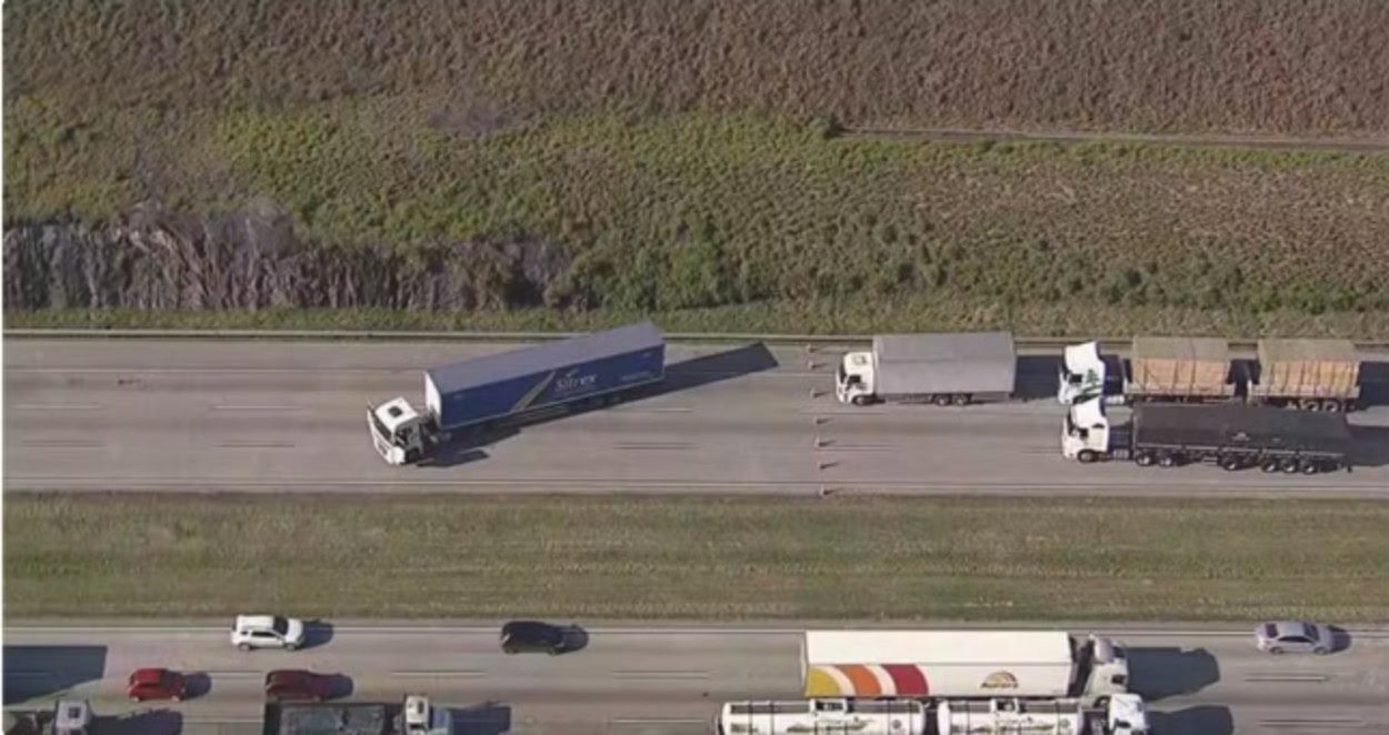 Horas de pânico: motorista é amarrado com "falsa bomba" e paralisa Rodoanel por 5 horas