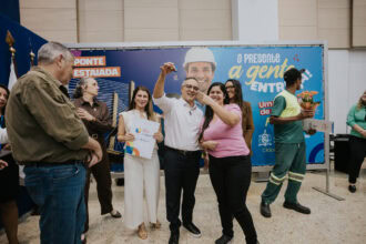 Prefeitura de São Bernardo entrega mais 11 chaves da casa própria pela Compra Assistida