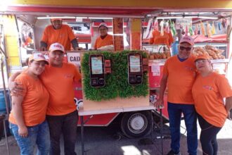 Feirante de Mauá aposta em tecnologia e transforma barraca de pastel em modelo de inovação