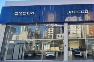 Primeira parcela do 13º salário atrai consumidor para troca de carro