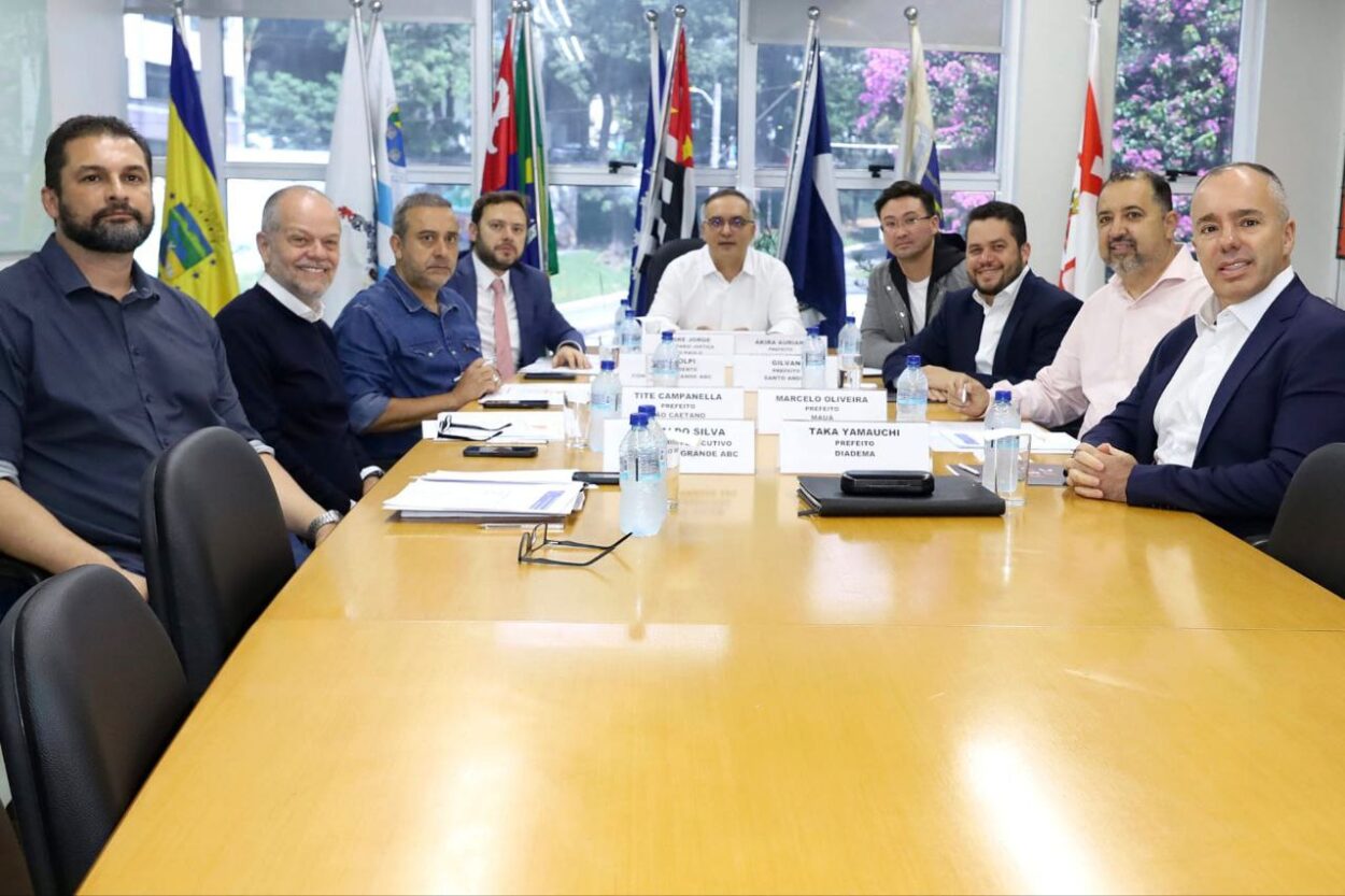 Consórcio ABC avança em ações estratégicas regionais e oficializa comemoração histórica