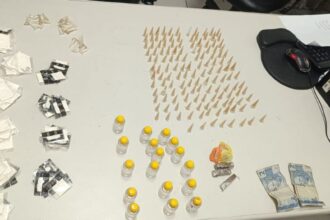 GCM de Mauá prende dupla por tráfico e receptação de celular roubado no Jardim Feital