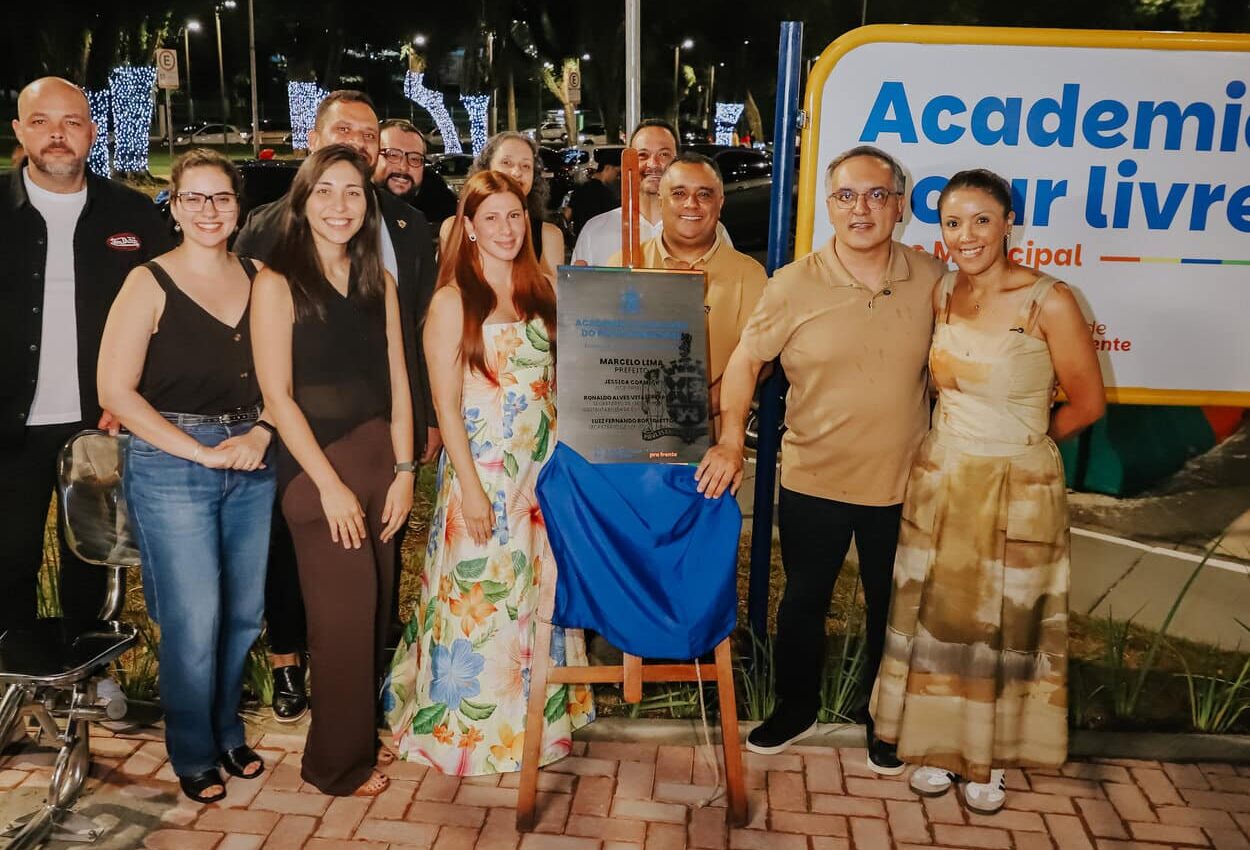 Além de Marcelo Lima , participaram do evento a primeira-dama e presidente do Fundo Social de Solidariedade, Zana Lima; a vice-prefeita, Jéssica Cormick; secretários municipais e representantes do Legislativo